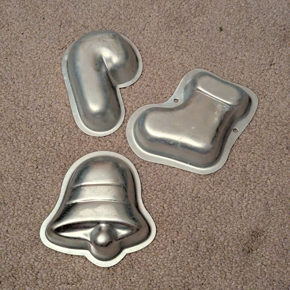 Holiday Bakeware
